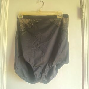 Cacique Black Ultra High-Waisted‎ Black Panties Intimates 22/24